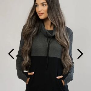 Nursing Queen sweatshirt